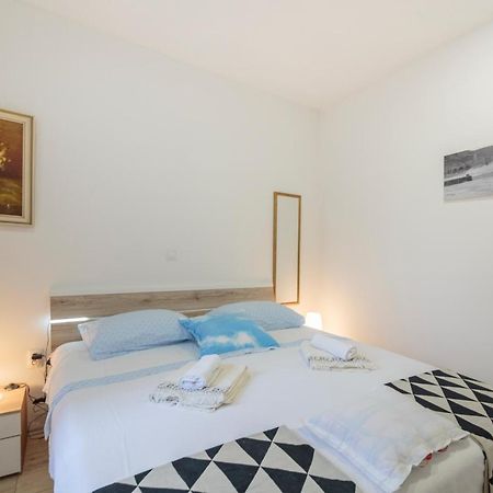 Apartment Esa コミジャ エクステリア 写真