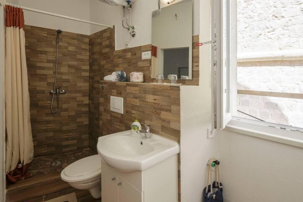 Apartment Esa コミジャ エクステリア 写真
