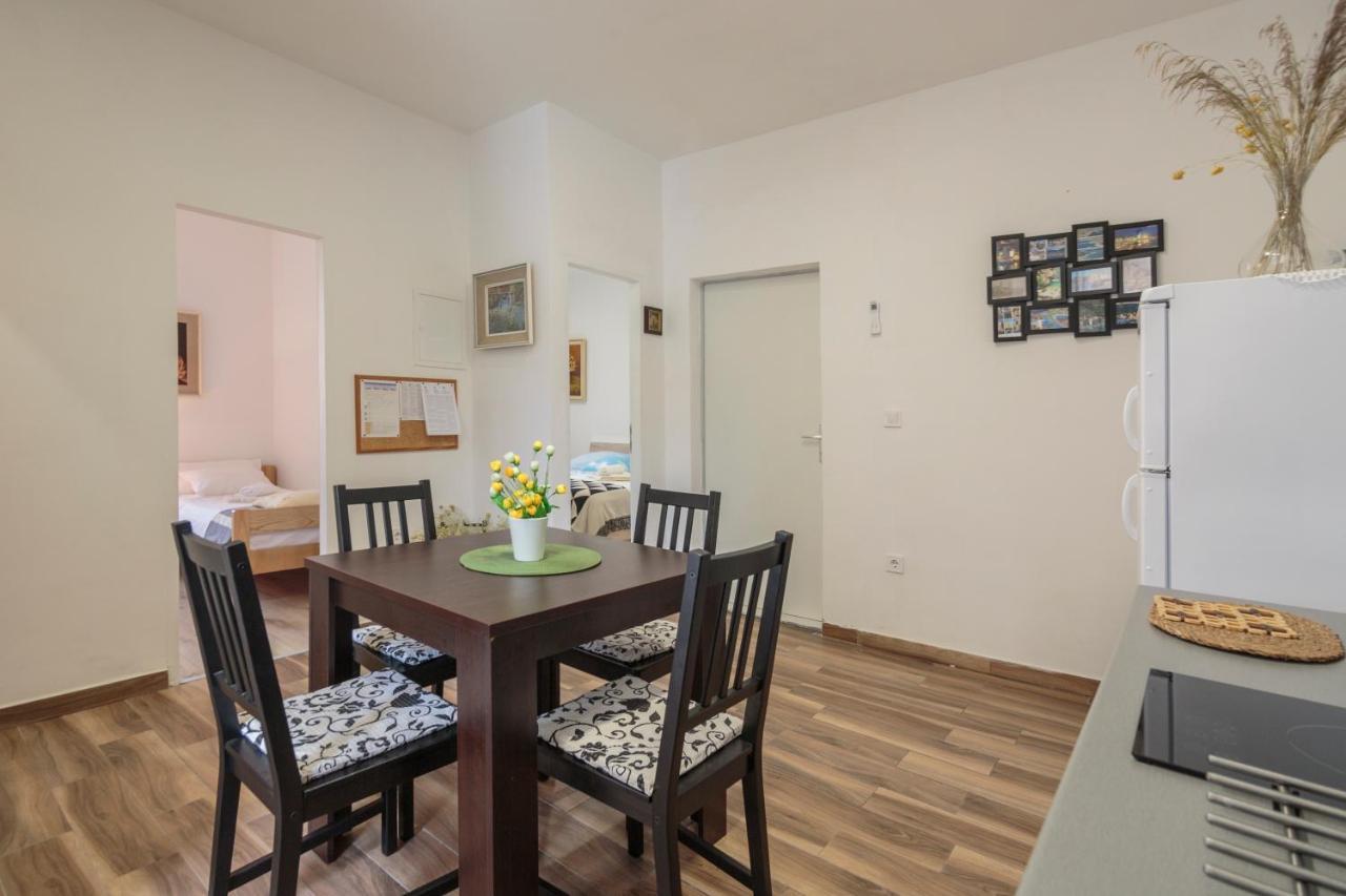 Apartment Esa コミジャ エクステリア 写真