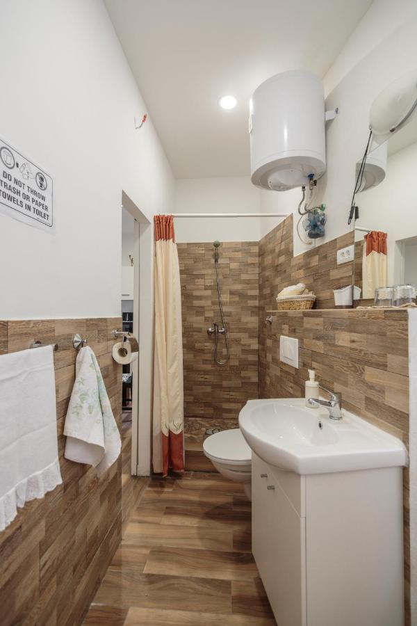 Apartment Esa コミジャ エクステリア 写真